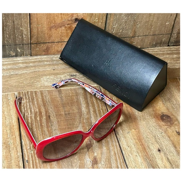 Fendi Red Oval Sunglasses with Monogram Sunglasses Case FS5085 615 135. - Picture 15 of 16